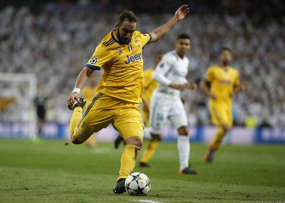 April 11, 2018 - Madrid, Spain - Gonzalo Higuain during Champions League match between Real Madrid v Juventus, in Madrid, on April 11, 2018. Real Madrid v Juventus - UEFA Champions League Quarter Final Second Leg  - ZUMAn230 20180411_zaa_n230_728 Copyright: xLorisxRosellix