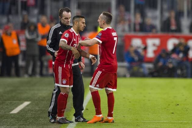 Champions League Quarter Finals FC Bayern Muenchen vs Sevilla FC Allianz Arena Munich 11 04 2018 In the picture change Thiago Franck Ribery Â