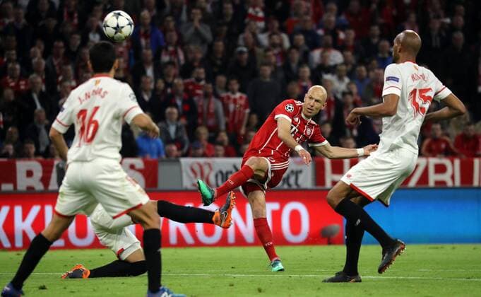 Football Champions League Sevilla FC 0 0 Arjen Robben shoot Bayern Munich Germany Allianz Arena