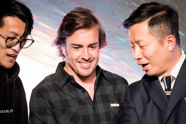 April 11, 2018 - Shanghai, Shanghai, China - Shanghai, CHINA-11th April 2018: Spanish Formula One racing driver Fernando Alonso Diaz attends a press conference PK Pressekonferenz in Shanghai, April 11th, 2018, declaring that he will build karting center and school in China. Fernando Alonso Diaz  - ZUMAs145 82753348st Copyright: xYexLiangjunx