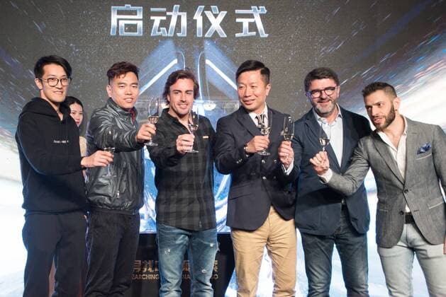April 11, 2018 - Shanghai, Shanghai, China - Shanghai, CHINA-11th April 2018: Spanish Formula One racing driver Fernando Alonso Diaz attends a press conference PK Pressekonferenz in Shanghai, April 11th, 2018, declaring that he will build karting center and school in China. Fernando Alonso Diaz  - ZUMAs145 82753361st Copyright: xYexLiangjunx