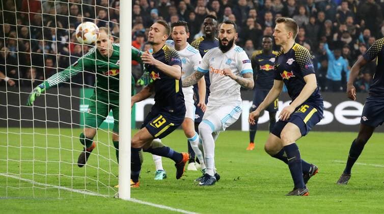 Marseille RB Leipzig Soccer Euro League Marseille 12 04 2018 Stade Velodrome Soccer UEFA Euro League Quarter Finals 2nd leg Olympique Marseille vs RB Leipzig Pictured goal for Olympique Marseille The 1 1 equalizer by Stefan Ilsanker 13 RB Leipzig against keeper Peter Gulacsi l 32 RB Leipzig