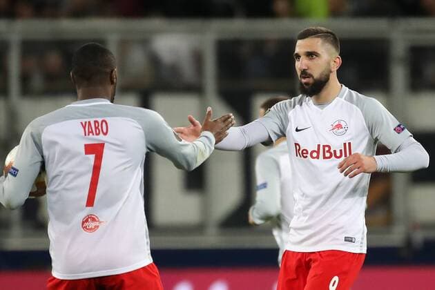 SOCCER - EL, RBS vs Lazio SALZBURG,AUSTRIA,12.APR.18 - SOCCER - UEFA Europa League, quarterfinal, Red Bull Salzburg vs SS Lazio. Image shows the rejoicing of Reinhold Yabo and Munas Dabbur (RBS). GEPAxpictures xChristianxWalgram
