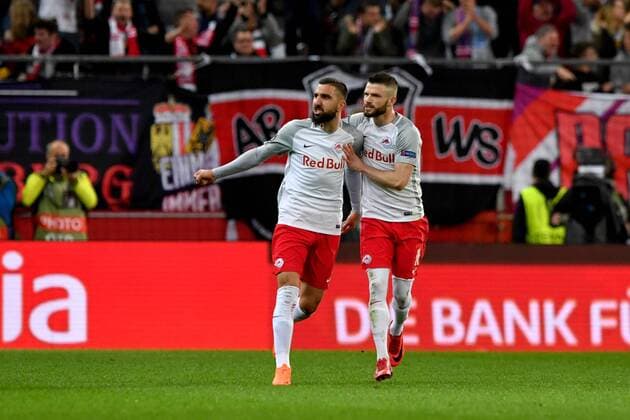 SOCCER - EL, RBS vs Lazio SALZBURG,AUSTRIA,12.APR.18 - SOCCER - UEFA Europa League, quarterfinal, Red Bull Salzburg vs SS Lazio. Image shows the rejoicing of Munas Dabbur and Valon Berisha (RBS). GEPAxpictures xFlorianxErtl