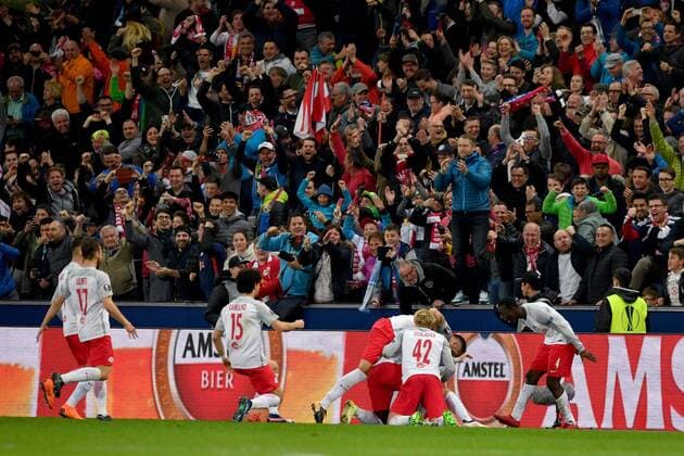 SOCCER - EL, RBS vs Lazio SALZBURG,AUSTRIA,12.APR.18 - SOCCER - UEFA Europa League, quarterfinal, Red Bull Salzburg vs SS Lazio. Image shows the rejoicing of RBS. GEPAxpictures xFlorianxErtl
