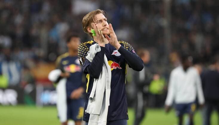 Marseille RB Leipzig Soccer Euro League Marseille 12 04 2018 Stade Velodrome Soccer UEFA Euro League Quarter Finals 2nd leg Olympique Marseille vs RB Leipzig 5 2 3 1 Pictured Emil Forsberg 10 RB Leipzig Disappointment after the game