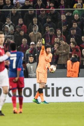 (180413) -- MOSCOW, April 13, 2018 -- Petr Cech (R), goalkeeper of Arsenal reacts during the UEFA Europa League quarterfinal second leg soccer match between CSKA Moscow and Arsenal in Moscow, Russia, April 12, 2018. The match ended 2-2. Arsenal advanced to the semifinal with 6-3 on aggregate. ) (SP)RUSSIA-MOSCOW-SOCCER-UEFA EUROPA LEAGUE-QUARTERFINAL-CSKA VS ARSENAL WuxZhuang 