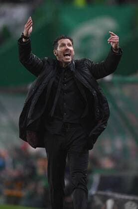 (180413) -- LISBON, April 13, 2018 -- Head coach of Atletico Diego Simeone reacts during the Europa League quarterfinal second leg soccer match between Sporting CP and Club Atletico de Madrid at the Jose Alvalade stadium in Lisbon, Portugal, on April 12, 2018. Sporting won 1-0 but was eliminated by a 1-2 on aggregate. ) (SP)PORTUGAL-LISBON-SOCCER-UEFA EUROPA LEAGUE-QUARTERFINAL-ATLETICO VS SPORTING ZhangxLiyun 