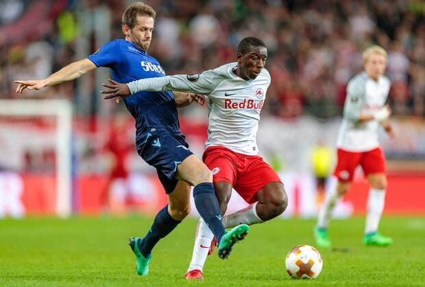 12 04 2018 Red Bull Arena Salzburg UEFA Champions League Final FC Barcelona vs SS Lazio Roma Quarter-finals Odds Senad Lulic SS Lazio Roma Amadou Haidara FC Salzburg during the UEFA Europa League quarter-final match between FC Salzburg and SS Lazio Roma at the Red Bull Arena in Salzburg Austria on 2018 04 12 Salzburg  EX_FEI