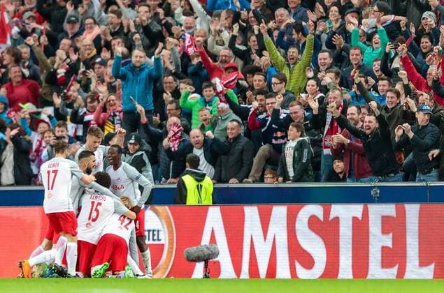 12 04 2018 Red Bull Arena Salzburg UEFA UEFA Champions League Final FC Salzburg vs. SS Lazio Roma Quarter-Finals Rueckspiel im Bild Torjubel to 4 1 by Stefan Lainer FC Salzburg during the UEFA Europa League Quaterfinal 2nd Leg match between FC Salzburg and SS Lazio Roma at the Red Bull Arena in Salzburg Austria on 2018 04 12 Salzburg  EX_FEI