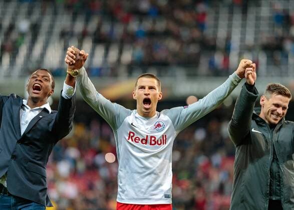 12.04.2017 Red Bull Arena Salzburg UEFA Champions League Final FC Salzburg vs. SS Lazio Roma Quarter-finals Stefan Lainer FC Salzburg during the UEFA Europa League second leg match between FC Salzburg and SS Lazio Roma at the Red Bull Arena in Salzburg Austria on 2018 04 12 Salzburg  EX_FEI