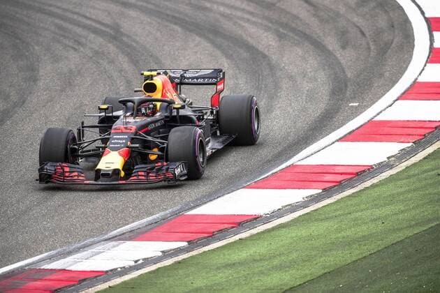 Dutch F1 driver Max Verstappen of Red Bull Racing steers his car during a practice session for the 2018 Formula 1 Chinese Grand Prix at the Shanghai International Circuit in Shanghai, China, 13 April 2018. F1 drivers in full swing for Chinese Grand Prix in practice session  20180413_48191