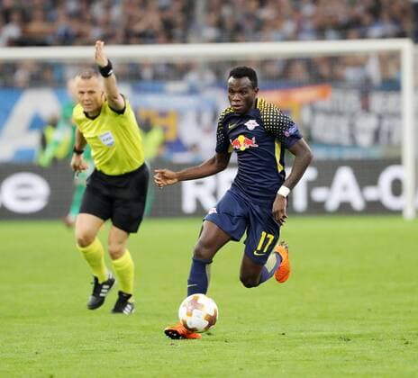 Marseille RB Leipzig Soccer Euro League Marseille 12 04 2018 Stade Velodrome Soccer UEFA Euro League Quarter Finals 2nd Leg Match Olympique Marseille vs RB Leipzig 5 2 3 1 Pictured referee Björn Kuipers and Bruma 17 RB Leipzig
