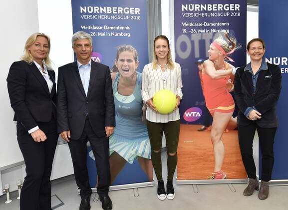 13 04 2018 Tennis WTA Tournament NÜRNBERGER Insurance Cup 2018 Press Conference Press Conference Presentation Player field from left Barbara Rittner Tournament Ambassador Dr Armin Zitzmann CEO NÜRNBERGER Insurance Katharina Hobgarski Sandra Reichel Tournament Director