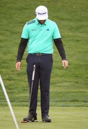 Bilder des Tages - SPORT Jon Rahm of Spain reacts on the course during the second day of the Spanish Open golf tournament in Madrid, Spain, 13 April 2018. Spanish Open golf tournament !ACHTUNG: NUR REDAKTIONELLE NUTZUNG!  Copyright: xVICTORxLERENAx GRAF3151 20180413-636592374610624560