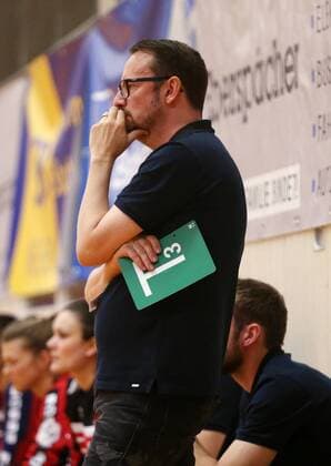 BAU 14 04 2018 Ostfildern Handball TV Nellingen vs SG BBM Bietigheim Coach Martin Albertsen BBM