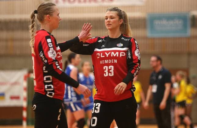 BAU 14 04 2018 Ostfildern Handball TV Nellingen vs SG BBM Bietigheim v l Valentyna Salamakha Tess Wester BBM