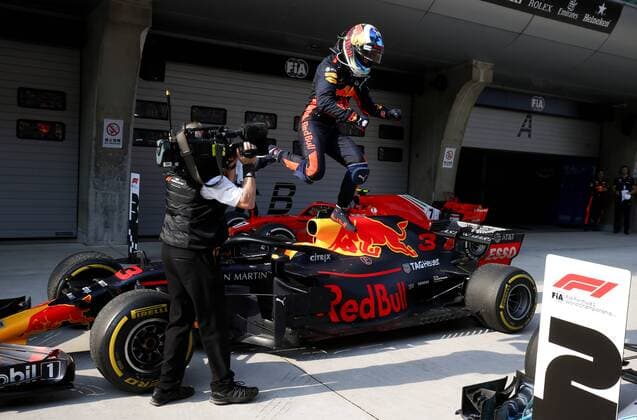 Shanghai: Motorsports: Formula 1 2018 Heineken Chinese Grand Prix Chinese Formula One Grand Prix Shanghai Circuit in Shanghai, China. 3 Daniel Ricciardo (AUS, Red Bull Racing), Shanghai China