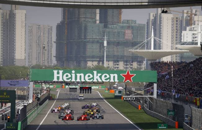 Shanghai: Motorsports: Formula 1 2018 Heineken Chinese Grand Prix Chinese Formula One Grand Prix Shanghai Circuit in Shanghai, China. Start Shanghai China