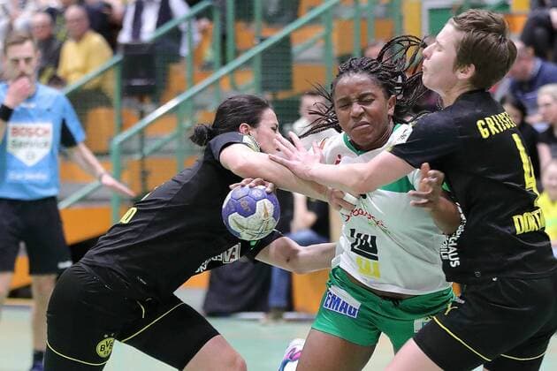 Prudence Kinlend FRESH ON Women prevails by GER 1 league Handball Women BVB Dortmund FAG Goeppingen Dortmund Copyright: xEIBNER Wolfgang_Stummbilligx EP_EER
