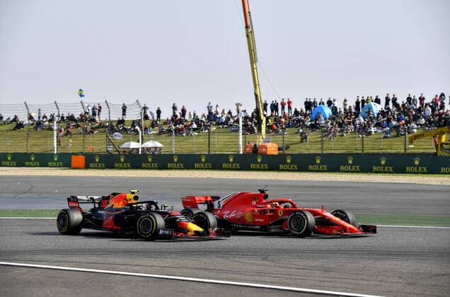 Shanghai: Motorsports: Formula 1 2018 Heineken Chinese Grand Prix Chinese Formula One Grand Prix Shanghai Circuit in Shanghai, China. 33 Max Verstappen (NDL, Red Bull Racing), , 5 Sebastian Vettel (GER, Scuderia Ferrari) Crash Shanghai China