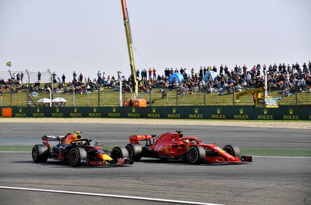 Shanghai: Motorsports: Formula 1 2018 Heineken Chinese Grand Prix Chinese Formula One Grand Prix Shanghai Circuit in Shanghai, China. 33 Max Verstappen (NDL, Red Bull Racing), , 5 Sebastian Vettel (GER, Scuderia Ferrari) Crash Shanghai China