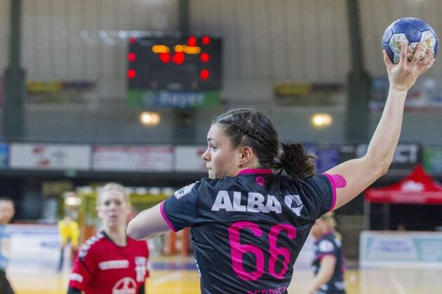 Handball Bundesliga TSV Bayer 04 Leverkusen vs TuS Metzingen 26 24 Handball Bundesliga TSV Bayer 04 Leverkusen vs TuS Metzingen 26 24 at 15 4 2018 Leverkusen Ostermann Arena Germany Photo Ralf Kardes Katharina Beddies 66 LA xrkx