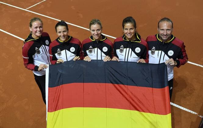 Team Anna Lena Groenefeld Tatjana Maria Angelique Kerber Julia Goerges and Team Captain Jens Gerlach