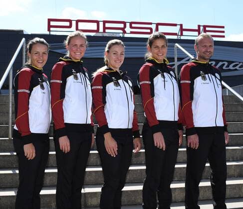 Tatjana Maria Anna Lena Groenefeld Angelique Kerber Julia Goerges and team captain Jens Gerlach