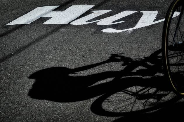 Illustration picture shows the shadow a rider in action on the Mur de Huy hill during the 21st edition of the women s race of La Fleche Wallonne , a one day cycling race (Waalse Pijl - Walloon Arrow), 118,5km in Huy, Wednesday 18 April 2018. YORICKxJANSENS  x05331229x
