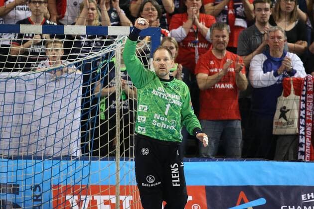 Flensburg Handewitt Montpellier HB EHF Champions League Flensburg 18 04 18 Flensburg 18 04 18 Sport handball VELUX EHF Champions League season 2017 2018 quarterfinals SG Flensburg Handewitt Montpellier HB cheering happy held by Mattias Andersson SG Flensburg Handewitt 01 xmmkx