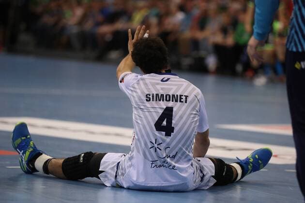 SG Flensburg Handewitt Montpellier HB EHF Champions League Flensburg 18 04 18 Flensburg 18 04 18 Sport Handball VELUX EHF Champions League Season 2017 2018 SG Finals SG Flensburg Handewitt Montpellier HB Diego Simonet Montpellier HB 04 on the ground xmmkx