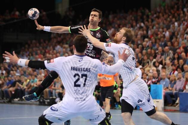 SG Flensburg Handewitt Montpellier HB EHF Champions League Flensburg 18 04 18 Flensburg 18 04 18 Sport Handball VELUX EHF Champions League Season 2017 2018 Quarterfinals SG Flensburg Handewitt Montpellier HB Rasmus Lauge Schmidt SG Flensburg Handewitt 25 Jonas Truchanovicius Montpellier HB 07 Ludovic Fabregas Montpellier HB 27 xmmkx