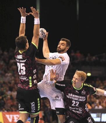 Photo Goal of Baptiste Bonnefond against Rasmus Lauge Flensburg Handball men on 18 04 2018 Champions League SG Flensburg Montpellier