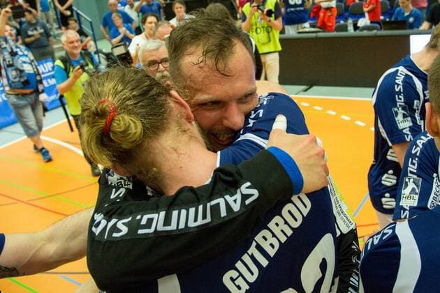 Here celebrate Bastian Rutschmann 23 Bergischer HC and Fabian Gutbrod 22 Bergischer HC promotion to the first division Bergischer HC vs Wilhelmshavener HV Handball 2 Bundesliga 20 04 18 Solingen NRW Germany Klingenhalle Copyright: xcdnx