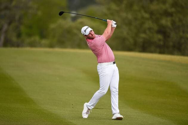 SAN ANTONIO, TX - APRIL 20: Grayson Murray hits out of the fairway during the second round of the Valero Texas Open at the TPC San Antonio Oaks Course in San Antonio, TX on April 20, 2018. (Photo by Daniel Dunn Icon Sportswire) GOLF: APR 20 PGA Golf Herren - Valero Texas Open Icon18042032 EDITORIAL USE ONLY