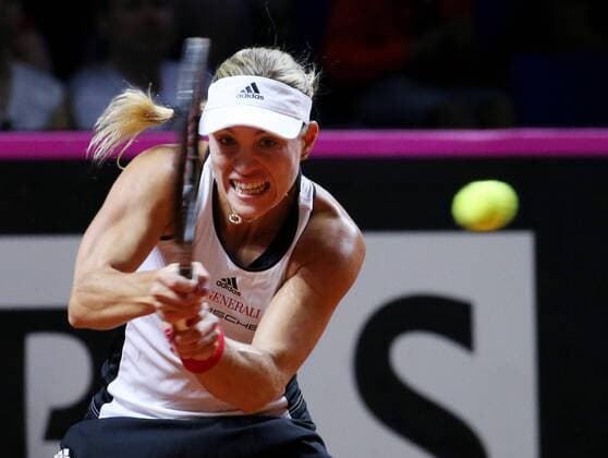 BAU 21 04 2018 Stuttgart Tennis Fed Cup GER vs CZE Angelique Kerber GER