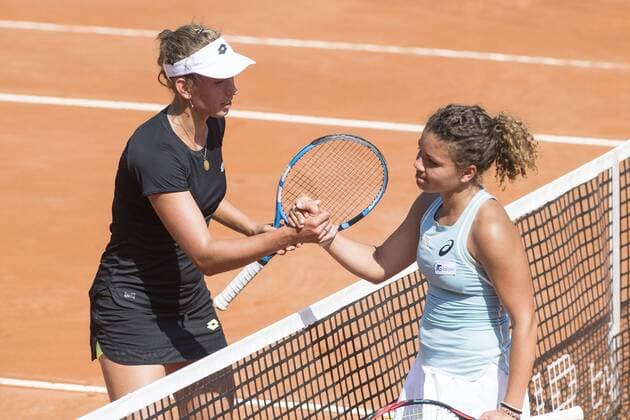 Belgian Elise Mertens and Italian Jasmine Paolini pictured after a tennis game between Italian Jasmine Paolini WTA Tennis Damen 145) and Belgian Elise Mertens (WTA 17), the first rubber of this weekend s Fed Cup World Group Play Off meeting between Italy and Belgium in Genoa, Italy, Saturday 21 April 2018. LAURIExDIEFFEMBACQ  x05333220x
