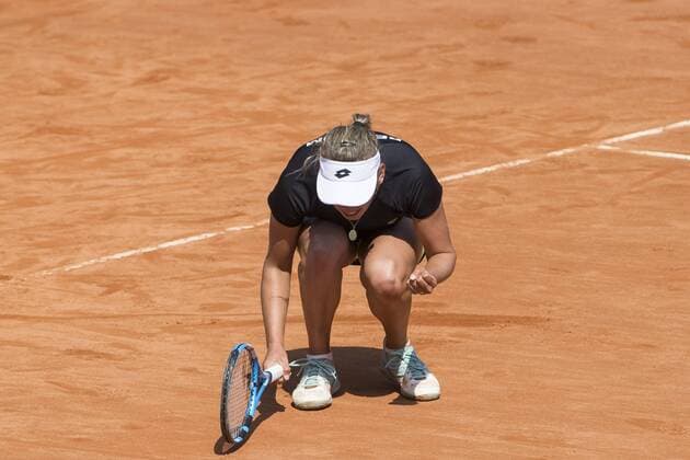 Belgian Elise Mertens celebrates during a tennis game between Italian Jasmine Paolini WTA Tennis Damen 145) and Belgian Elise Mertens (WTA 17), the first rubber of this weekend s Fed Cup World Group Play Off meeting between Italy and Belgium in Genoa, Italy, Saturday 21 April 2018. LAURIExDIEFFEMBACQ  x05333234x