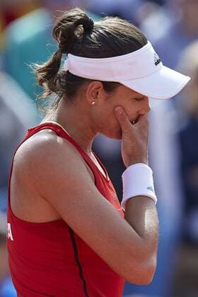 April 21, 2018 - La Manga, Murcia, Spain - Garbine Muguruza of Spain reacts in his match against Montserrat Gonzalez of Paraguay during day one of the Fedcup World Group II Play-offs match between Spain and Paraguay at Centro de Tenis La Manga Club on April 21, 2018 in La Manga, Spain Spain v Paraguay - Fedcup by BNP Paribas World Group II Play-offs  - ZUMAn230 20180421_zaa_n230_647 Copyright: xDavidxAliagax