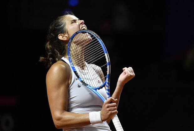 Julia Görges GER celebrates cheering gestures gesture after match win Matchpoint Tennis Women Team Germany Germany Fed Cup Fedation Fed Cup 2018 Semifinal Germany GER vs Czech Republic CZE Porsche Arena Stuttgart 21 22 04 2018 Fed Cup Semifinals GER CZE Porsche Arena Stuttgart 2018