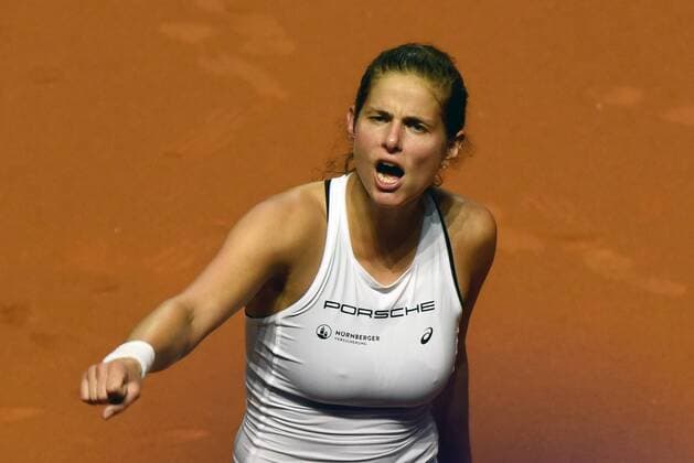Cheers and Joy with Julia Görges GER Germany Stuttgart Sport Tennis FedCup World Group Semifinals Germany vs Czech Republic on 22 04 2018 Porsche Arena