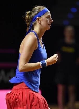 Petra Kvitova CZE celebrates cheering Gestures Gesture Tennis Ladies Team Germany Germany Fed Cup Fedations FedCup 2018 Semi-finals Germany GER vs Czech Republic CZE Porsche Arena Stuttgart 21 22 04 2018 Fed Cup semi-final GER CZE Porsche Arena Stuttgart 2018