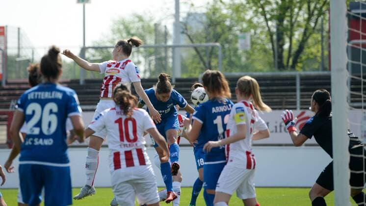 Nina Burger Sand 19 to Head to 0 1 Soccer Alliance Women Bundesliga 1 FC Köln SC Sand xmkx