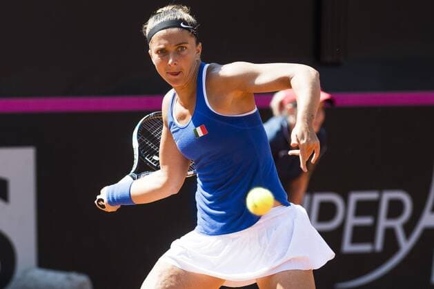 Italian Sara Errani pictured in action during a tennis game between Italian Sara Errani and Belgian Elise Mertens WTA Tennis Damen 17), the third rubber of this weekend s Fed Cup World Group Play Off meeting between Italy and Belgium in Genoa, Italy, Sunday 22 April 2018. LAURIExDIEFFEMBACQ  x05334049x