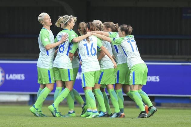 Sara Björk Gunnarsdjottir VfL Wolfsburg 7 Cheers Torjubel celebrate the goal celebrate the goal celebration Football UEFA Women s Champions League Chelsea LFC VfL Wolfsburg xtgx
