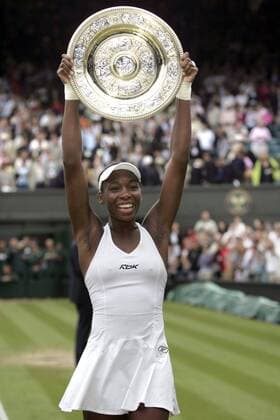 BRU105 - - WIMBLEDON, UNITED KINGDOM : US Venus Williams looks delighted after defeating Lindsay Davenport in their final match of the Wimbledon Tennis Open, Saturday 02 July 2005, at the All England Lawn Tennis Club. DIDIER MOSSIAT DIDIERxMOSSIOAT  x3128035x