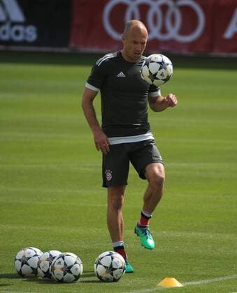 2018 CL FCB Final training Saebenerstrasse Muenchen Football Sport im Bild Arjen Robben FCB