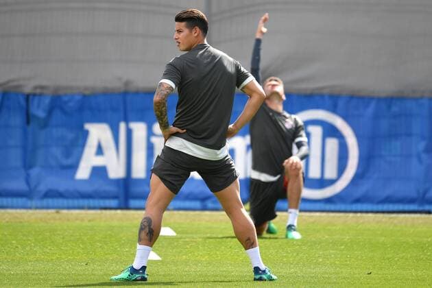 James RODRIGUEZ Bayern Munich Thomas MUELLER MÜLLER Bayern Muenchen Final training Bayern Munich before the Champions League Half-final against Real Madrid training ground at Saebener Strasse Football on 24 04 2018