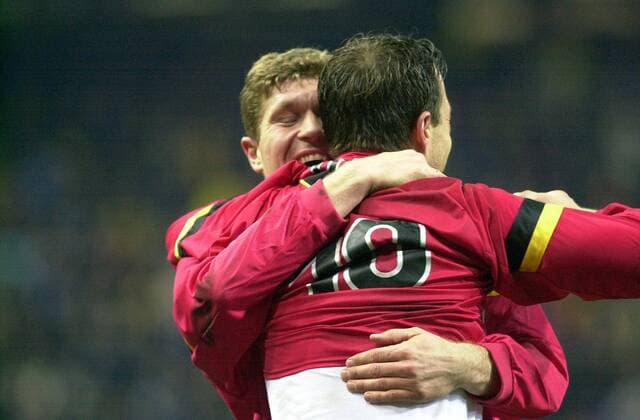 CHAR009 - - Charleroi ,Belgium : Belgian Red Devil Gert Verheyen congratules Branko Strupar after the fisrt goal for Belgium during the soccer friendly match Belgium vs Portugal tonight Wednesday 23 February 2000 in Charleroi (Belgium) , ahead of the European Soccer Championship which will take place in Belgium Netherland in June . (Electronic image). Belga photo Robert Vanden Brugge vdb DANIELxWILLAM  x443707x